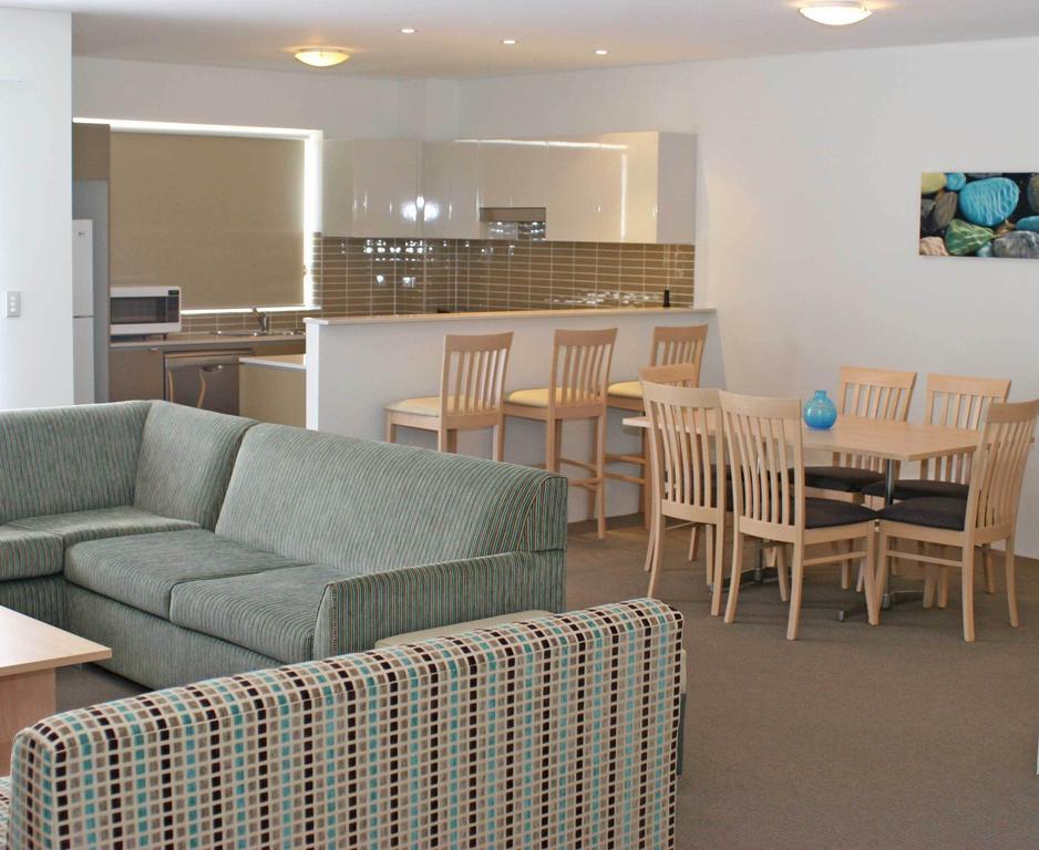 Quality Suites Pioneer Sands Wollongong Ngoại thất bức ảnh