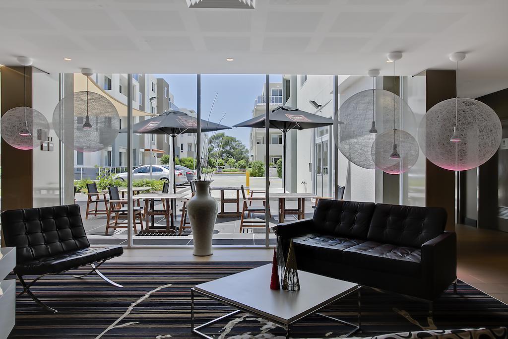 Quality Suites Pioneer Sands Wollongong Ngoại thất bức ảnh