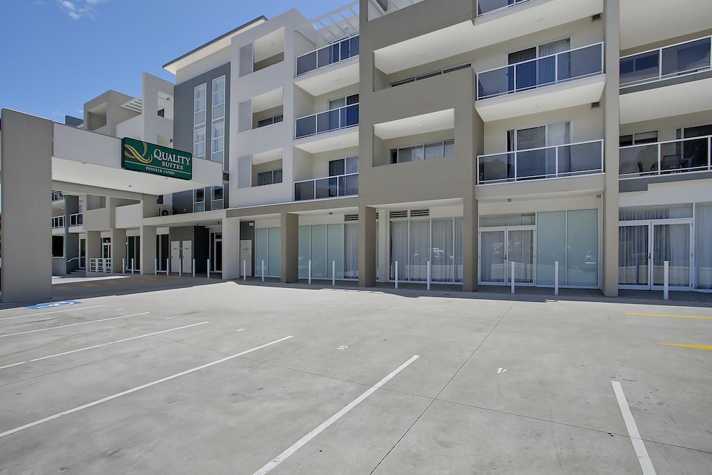Quality Suites Pioneer Sands Wollongong Ngoại thất bức ảnh