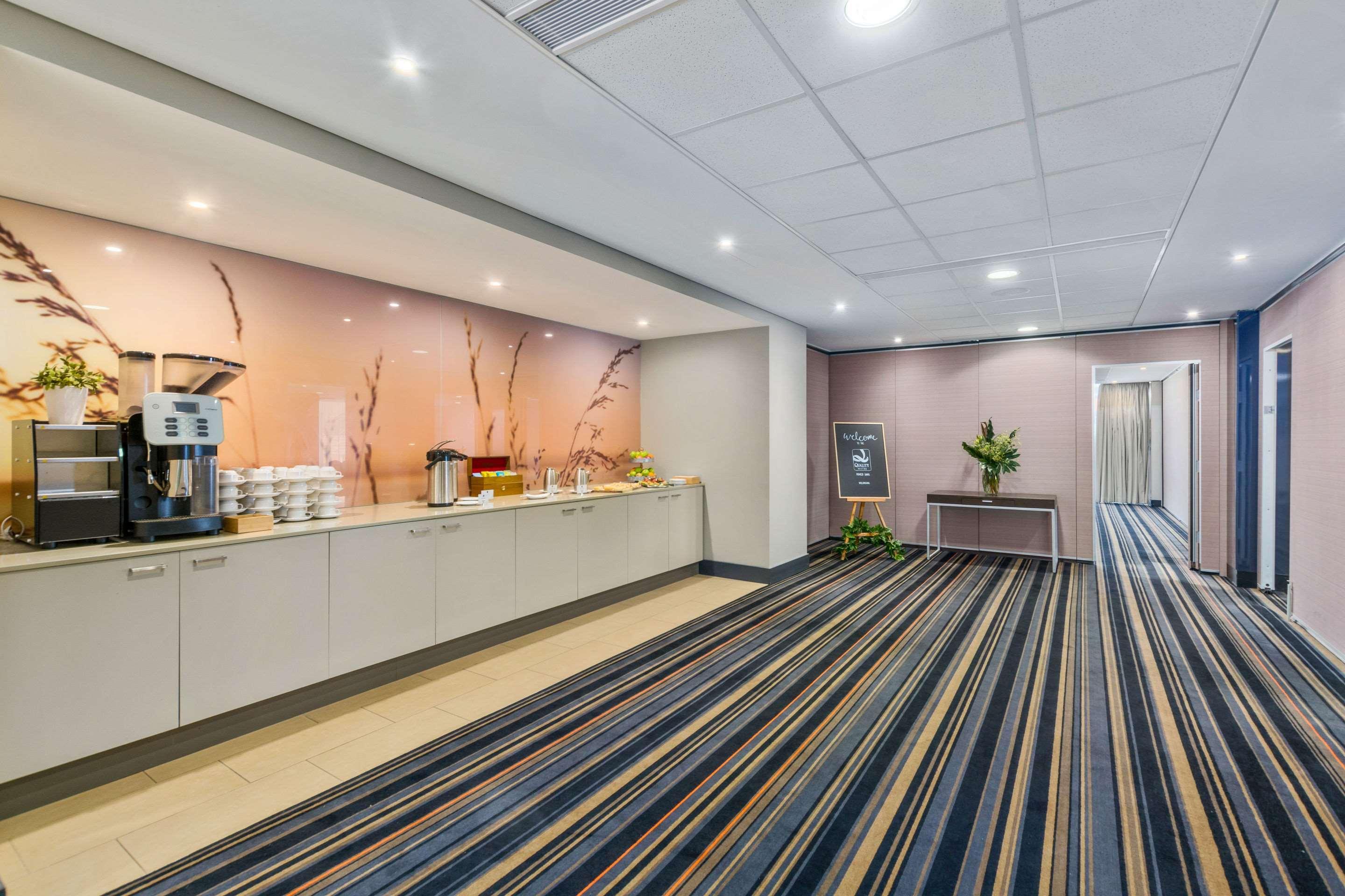 Quality Suites Pioneer Sands Wollongong Ngoại thất bức ảnh