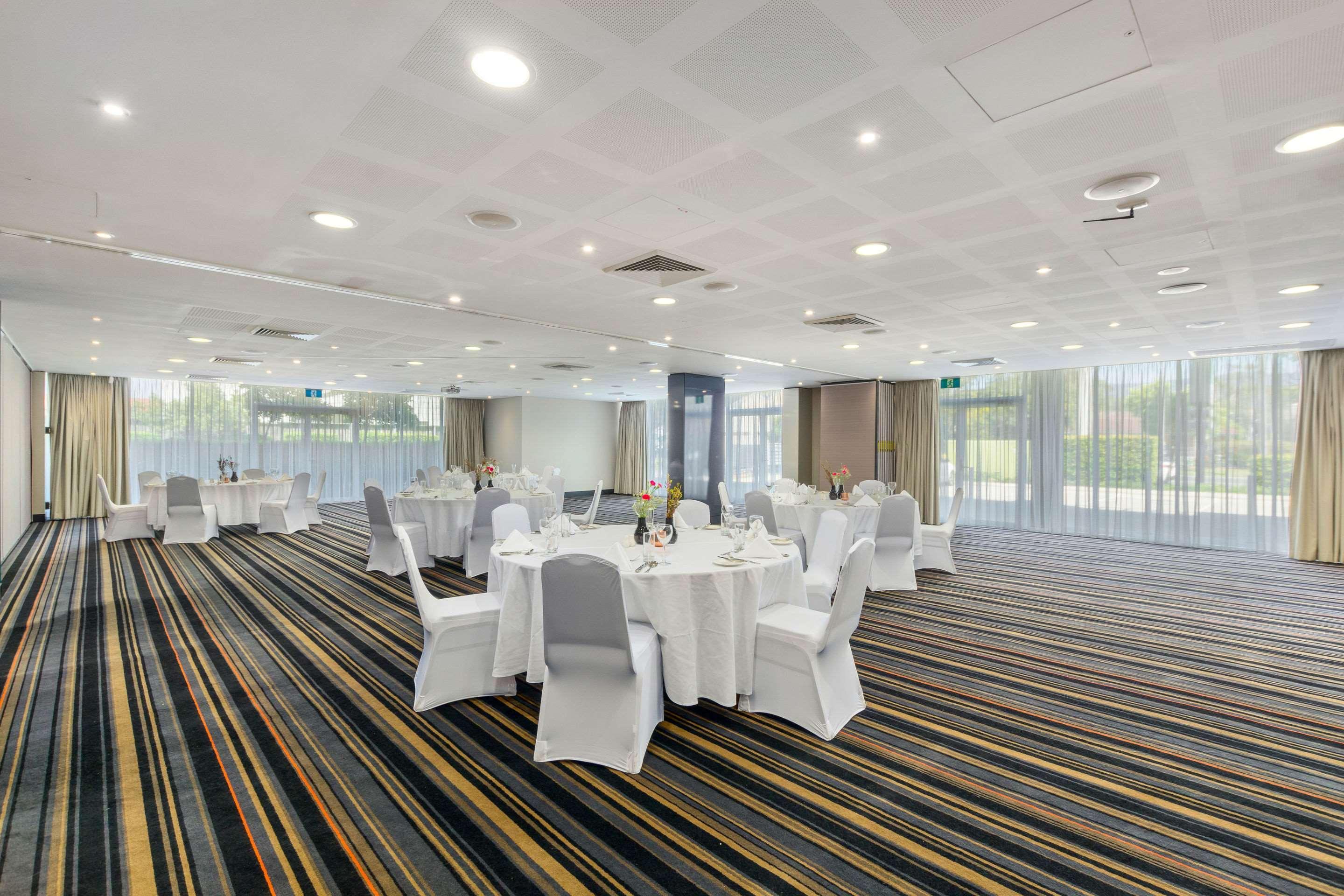 Quality Suites Pioneer Sands Wollongong Ngoại thất bức ảnh