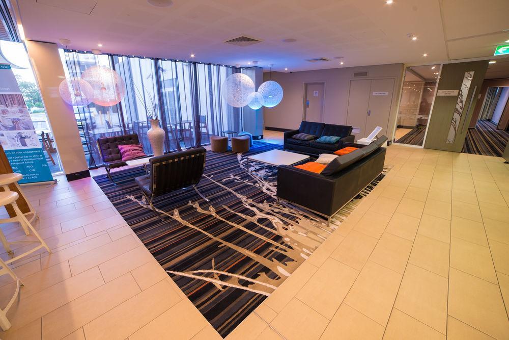 Quality Suites Pioneer Sands Wollongong Ngoại thất bức ảnh
