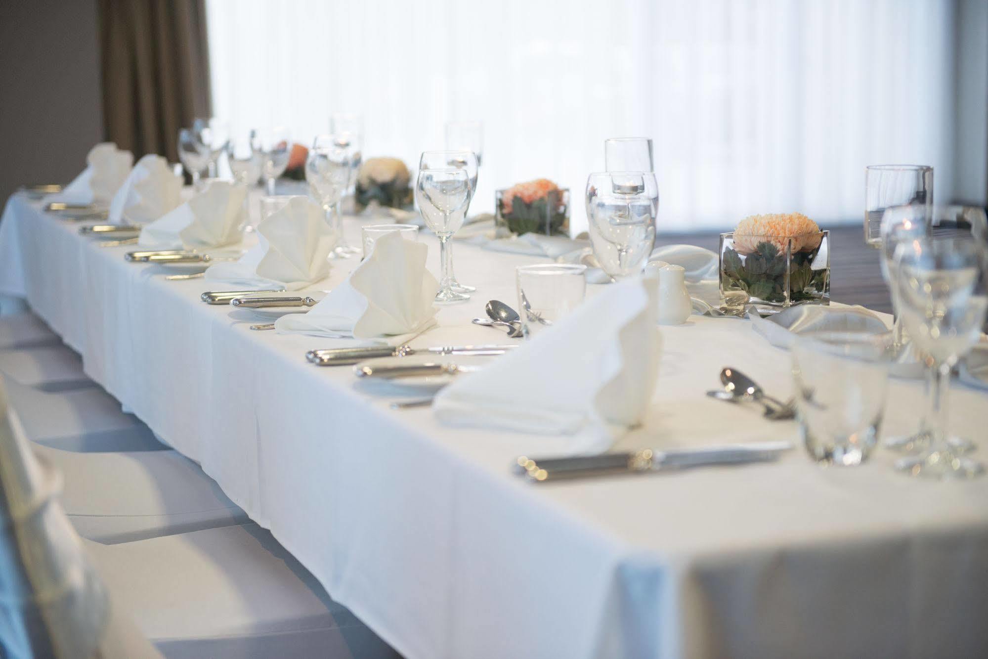 Quality Suites Pioneer Sands Wollongong Ngoại thất bức ảnh