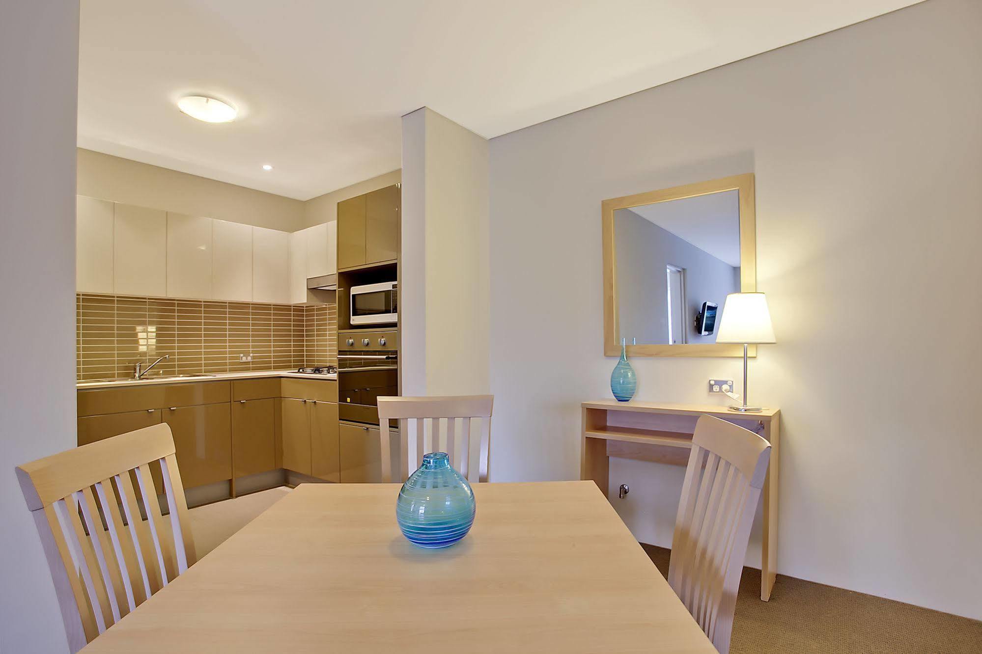 Quality Suites Pioneer Sands Wollongong Ngoại thất bức ảnh