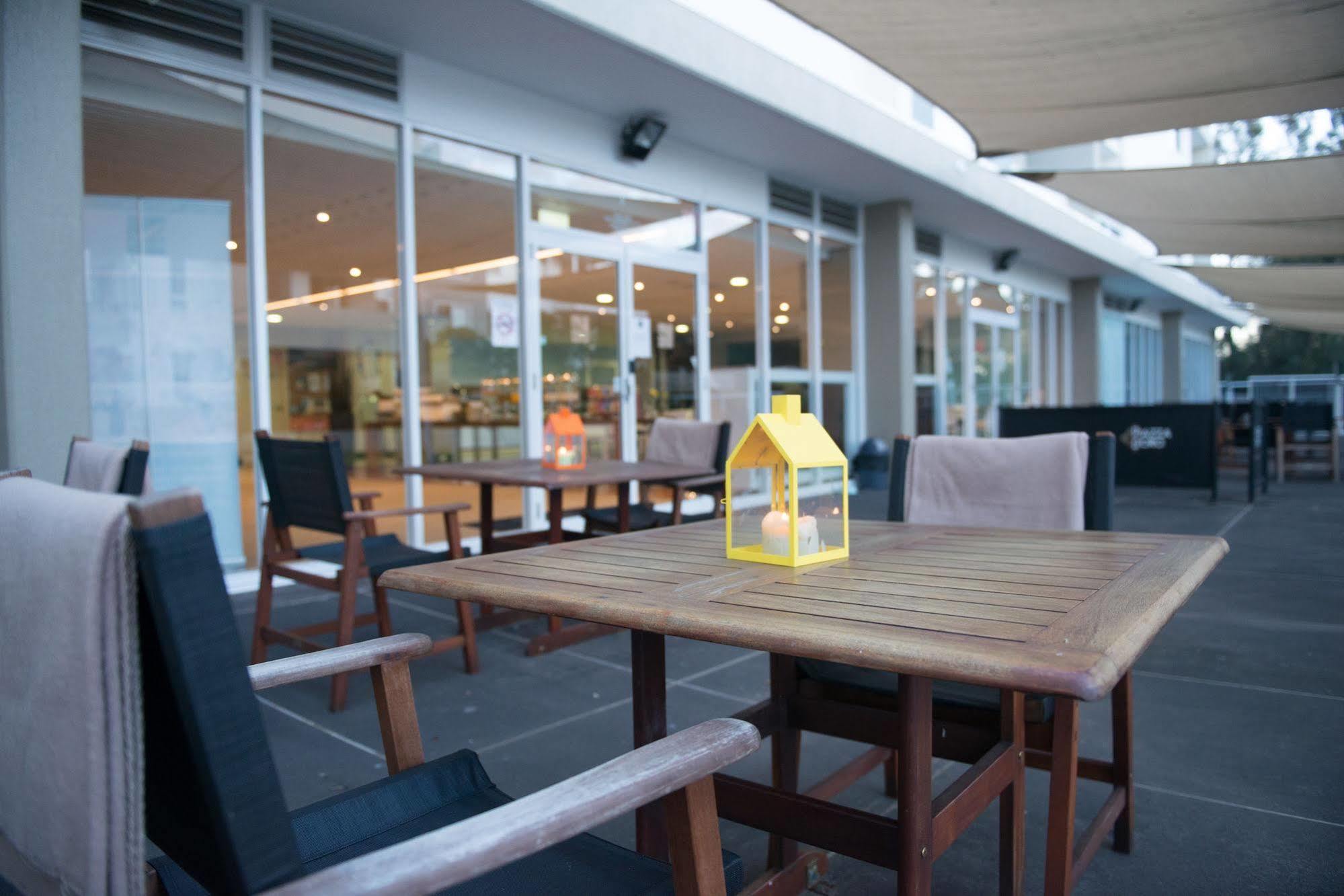 Quality Suites Pioneer Sands Wollongong Ngoại thất bức ảnh