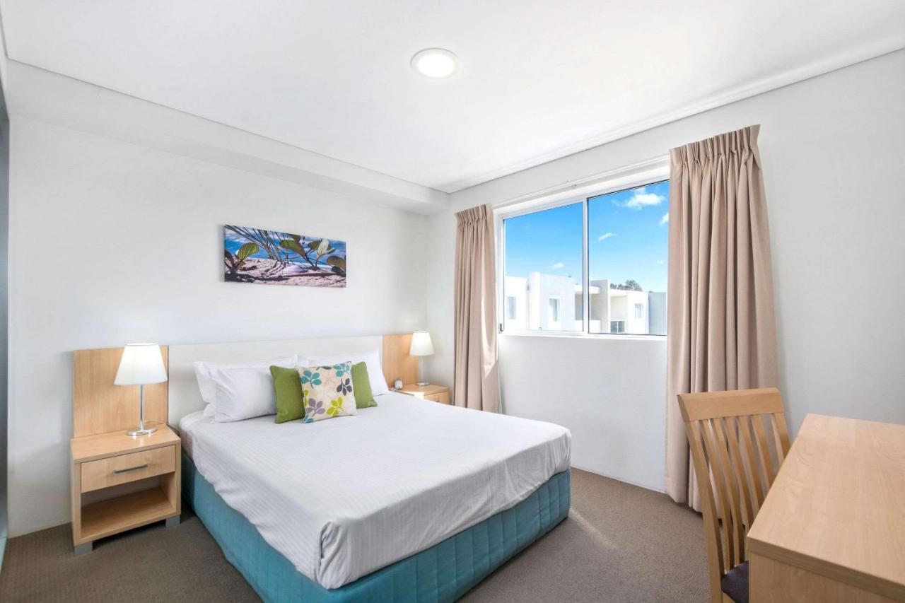 Quality Suites Pioneer Sands Wollongong Phòng bức ảnh